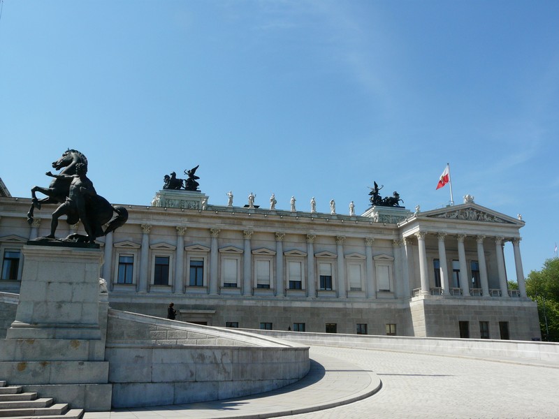 about govt officials vienna austria report
