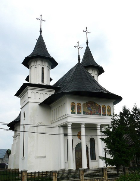 P1200733 Church Near Targu Neamt
