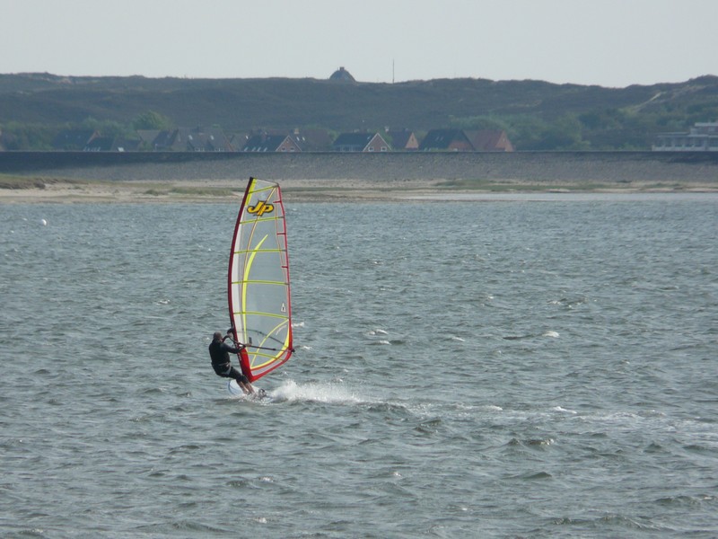 P1240350 Ellenbogen Windsurfen